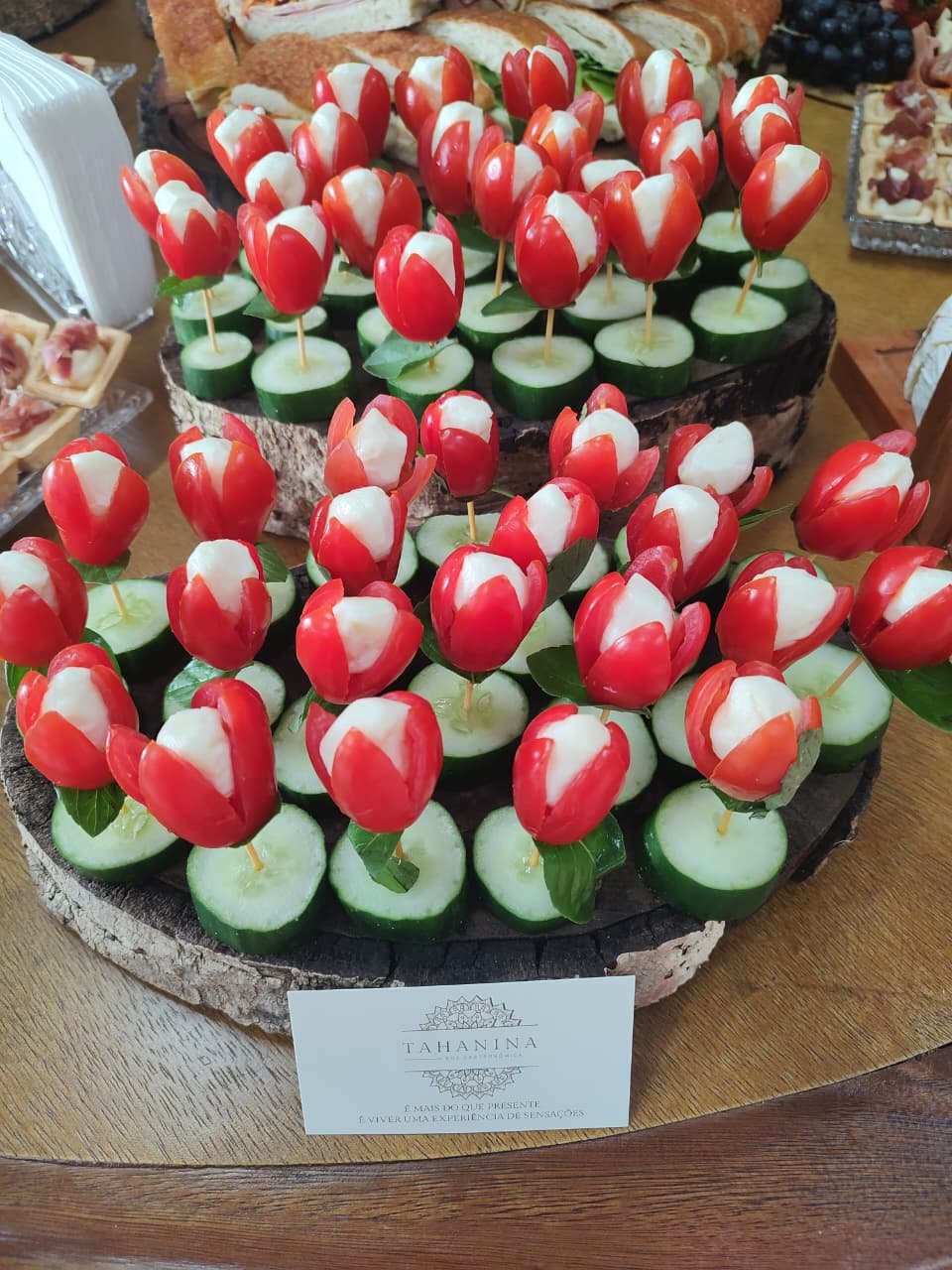 Mesa posta TAHANINA - composição 16