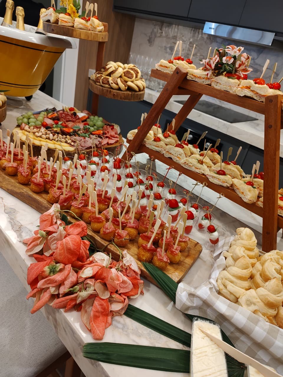 Mesa posta TAHANINA - composição 7